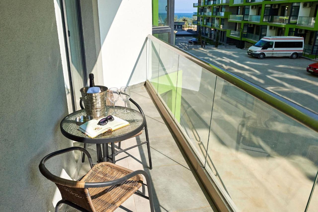 Sole Apartment Spa N Pools Beach Resort Năvodari Exterior foto